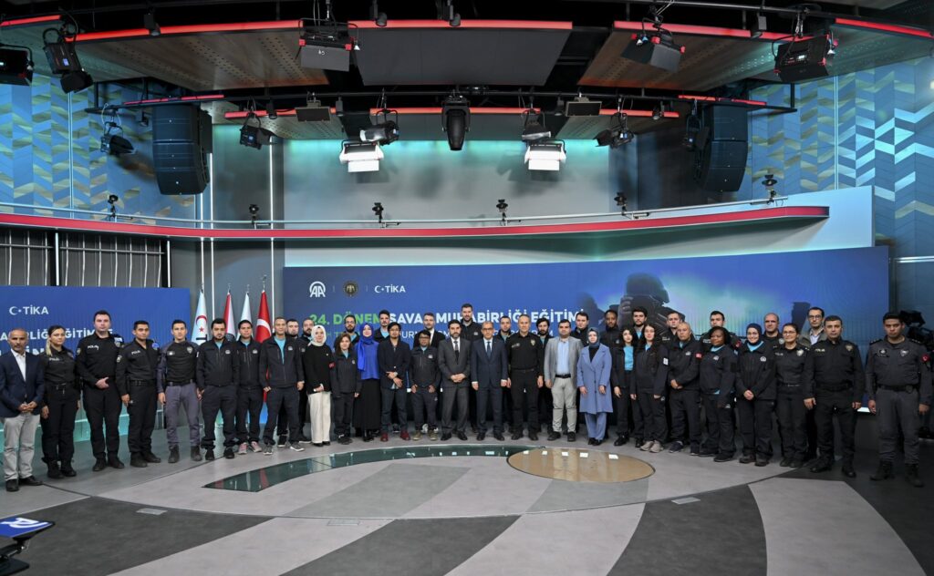 Anadolu commence war journalism training